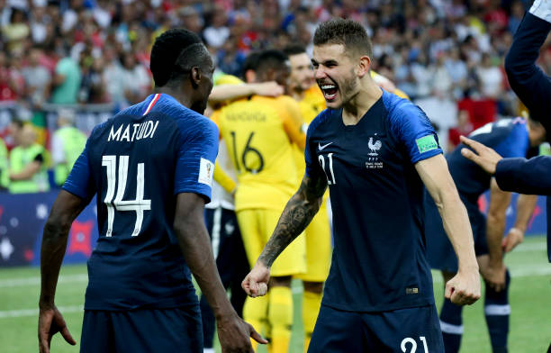 斯塔尼希奇 斯塔尼希奇