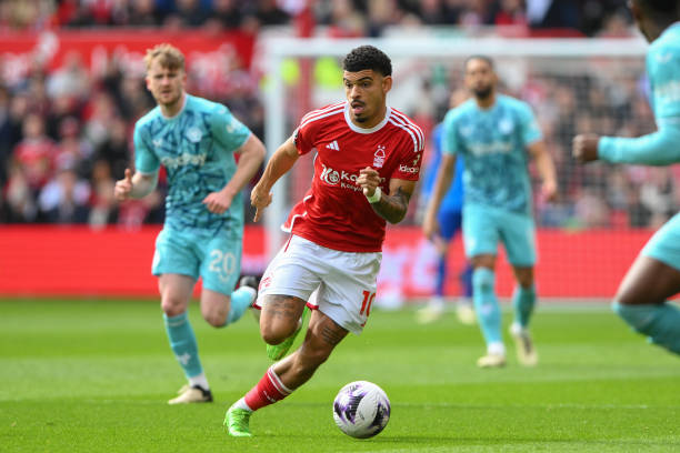 更是他不断 更是他不断